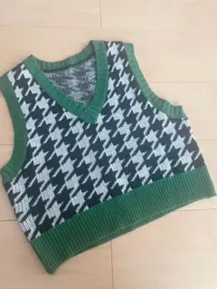 未使用　ハウンドトゥースニットベスト Vネック　シーン