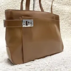 【大容量】フェラガモ　トートバッグ　レザー　茶　シルバー金具　ガンチーニ