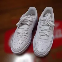 Nike Court Vision Low Next Natureのサムネイル