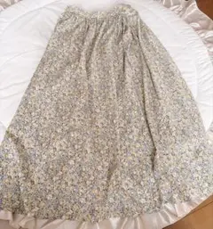 【美品】テチチ 花柄ロングスカート フレア ウエストゴム 春夏 裏地あり