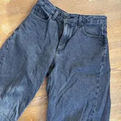 GU バレルレッグジーンズ　L