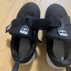 adidas ブラック スニーカー ベルクロタイプ