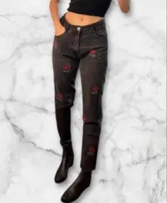 Item thumbnail for item 53f0430b-18b2-43d9-888c-3fecf9677450