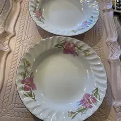 フランスの花柄お皿のサムネイル
