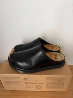 Dr. Martens SAN MULE ブラック UK8のサムネイル