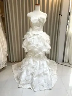 ウェディングドレス　スレンダー