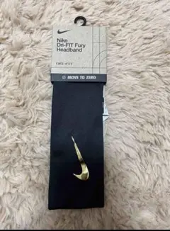 ナイキ ドライフィットヘッドタイ　ブラック、ゴールド