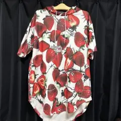 【美品】TRAVAS TOKYO トラバストーキョー 半袖パーカー　いちごのサムネイル