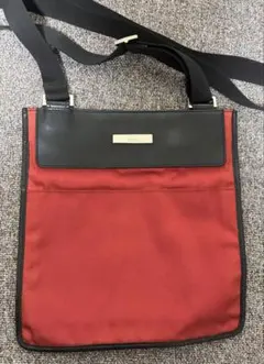 GUCCI ナイロン×レザー ショルダーバッグ サコッシュ レッド　MD81