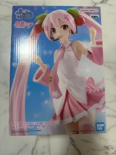 初音ミク BANPRESTO EVOLVE フィギュア　桜ミク
