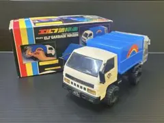 M132 トイコー製　ISUZU エルフ清掃車　ゴミ収集車　当時物のサムネイル
