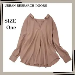 アーバンリサーチドアーズ　ブラウス　プルオーバー　トップス　オレンジBe　One