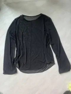 ブラック 長袖 トップス　シースルー　ユニクロ