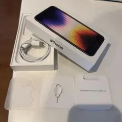 iPhone SE (第3世代) 充電ケーブル付き