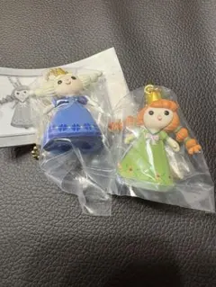 アナと雪の女王　ガチャガチャ　アイテムコレクション　アナ　エルサ 2個セット