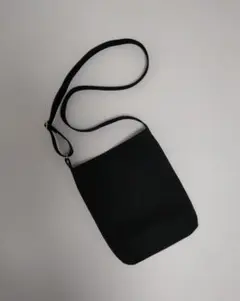 帆布のショルダーバッグ　サコッシュ　ブラック