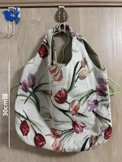 チューリップ柄　花柄　トートバッグ　ハンドバッグ