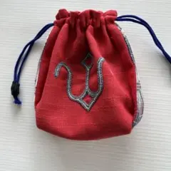 アイヌの赤い刺繍入り小型巾着袋