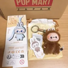 ラブブ イニシャル ぬいぐるみ