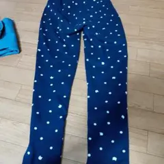 ネイビー 水玉模様 レギンス