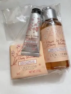 ロクシタン チェリーブロッサム ギフト3点セット