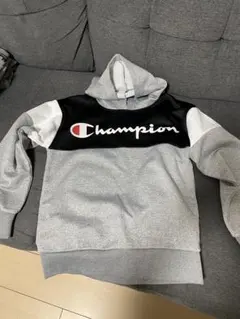 Champion フード付きパーカー 150