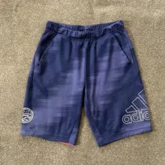 adidas ネイビー ハーフパンツ 140cm