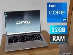 i7 1165G7 メモリ32GB MVME512GB Ofice入りのサムネイル