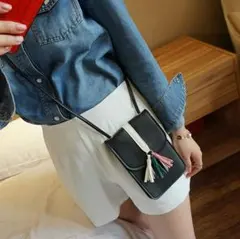 タッセル付スマホショルダーバック(グレー)