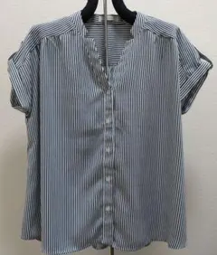 Techichi　ストライプ 半袖シャツ Vネック　Мサイズ