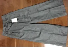 新品　ムルーア　パンツ