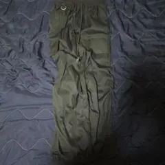黒 Mサイズ パンツ