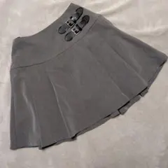 Lovetoxic　グレー スカート バックル付き　SIZE140