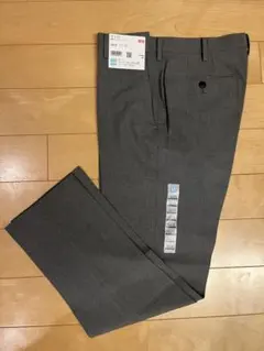 UNIQLO 感動パンツ（ウールライク）グレー 76x73