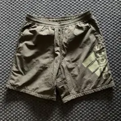 s*l様 adidas アディダス　ショートパンツ　カーキ　未使用品
