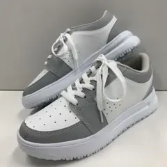 新品★メンズ★25.5cm★フェイクレザー 厚底スニーカー 白 灰色 2433