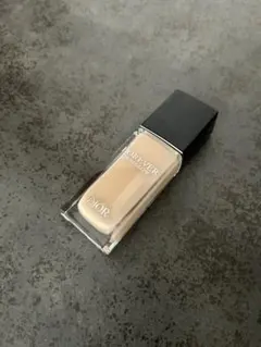 DIOR FOREVER SKIN GLOW リキッドファンデーション
