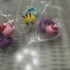 ニヤッキ　にょろにょろリング