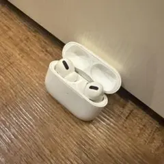 AirPods Pro 第1世代 Lightning