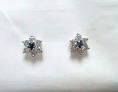 ダイヤ、ブルーダイヤ　ピアス