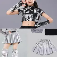 ダンス衣装150センチ　シルバー系　トップス&スカート