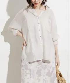 natural couture シアービッグシャツ　アイボリー　FREEのサムネイル