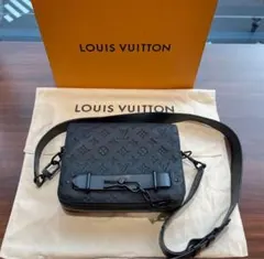 LOUIS VUITTON スティーマー・メッセンジャー クロスボディバッグのサムネイル