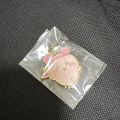 ちいかわパーク 古本屋 カニちゃん ゲームの景品 メタルチャーム ナガノ