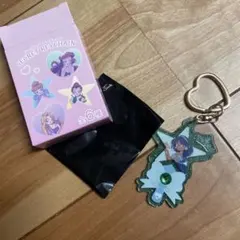 ほぼ新品　ディズニープリンセス　ジャスミン　シークレットキーチェーン