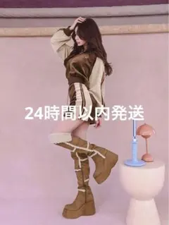完売品✨Darich フェイクムートンニーハイブーツ