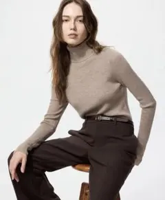 【UNIQLO】メリノリブタートルネックセーター 31ベージュ M