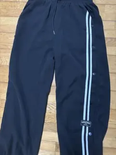 週末セール！　AUDACIOUS ブラック カジュアルパンツ