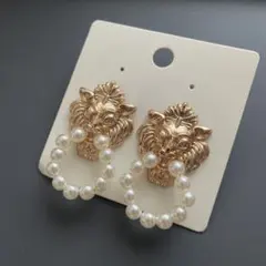 Item thumbnail for item 393b12bf-fb4f-4ae7-b1df-b25750b25c99