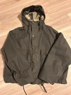 2025年最新】Barbour マウンテンパーカーの人気アイテム - メルカリ